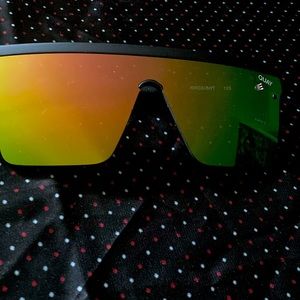 Quay Glasses for sale! Let’s Do Business!